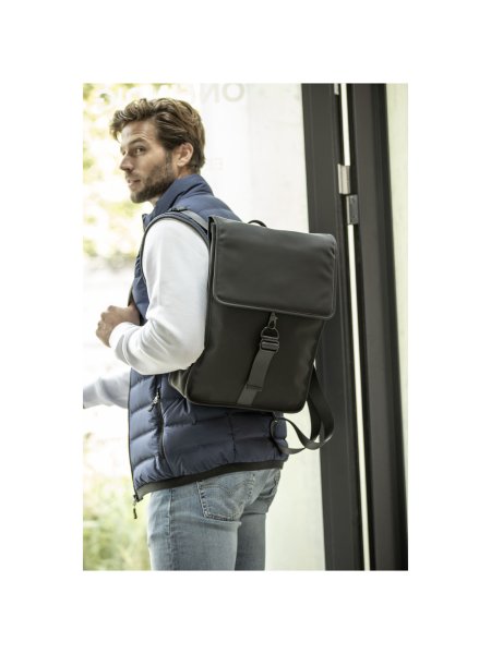-turner-hochwertige-laptop-rucksack-schwarz-2.jpg