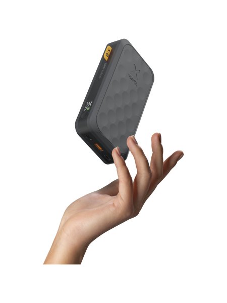 personalisierte-powerbank-xtorm-fs520-fuel-serie-20000-mah-35-w-mitternachtsschwarz-11.jpg