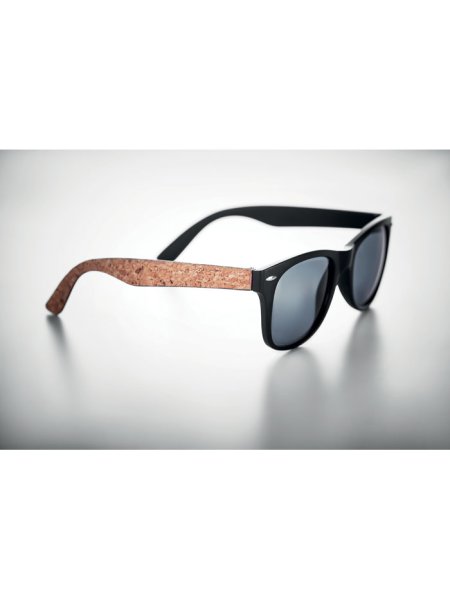 sonnenbrille-mit-kork-schwarz-4.jpg
