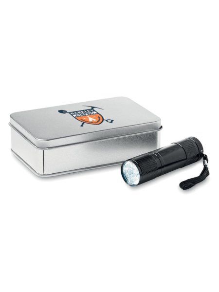 led-taschenlampe-schwarz-6.jpg