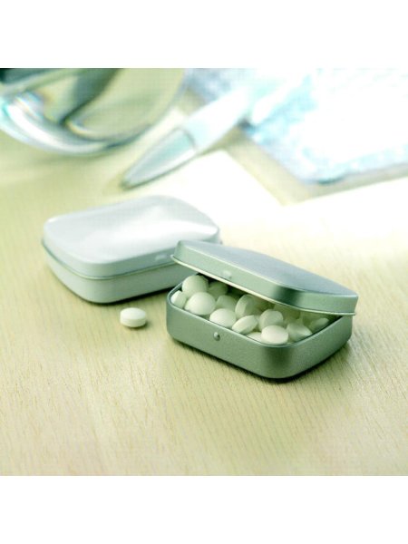 personalisierbarer-pfefferminzspender-25-g-mattsilber-12.jpg
