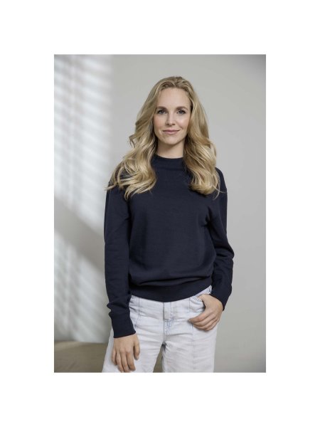 jet-unisex-awaretm-pullover-mit-rundhalsausschnitt-aus-recyceltem-material-schwarz-14.jpg
