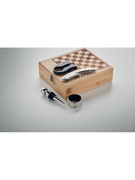 weinset-mit-schachspiel-holz-5.jpg