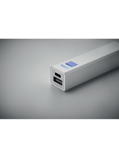 2600-mah-powerbank-mattsilber-5.jpg