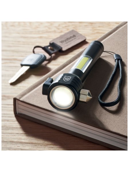 3in1-taschenlampe-schwarz-2.jpg