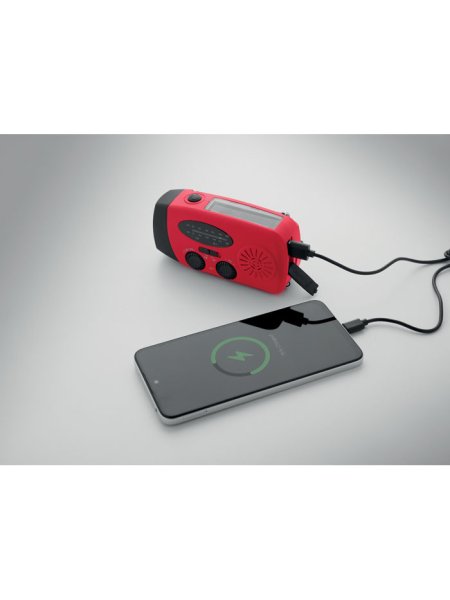 am-fm-radio-mit-taschenlampe-rot-28.jpg