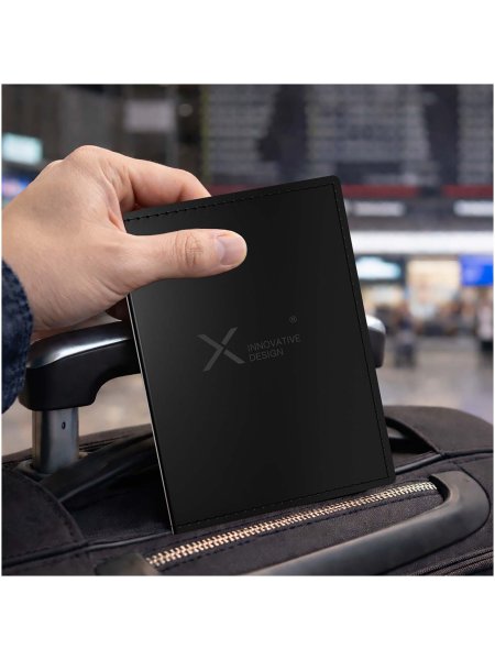 scxdesign-a13-reisepasshulle-mit-smart-tag-schwarz-3.jpg