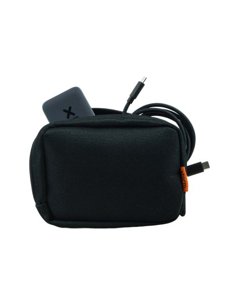 xtorm-65-w-schnellladegerat-fur-unterwegs-mit-kabel-und-reiseetui-schwarz-8.jpg