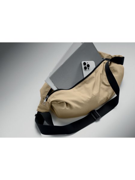urbane-crossbody-tasche-khaki-8.jpg