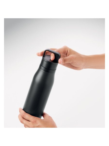 doppelwandige-flasche-500ml-schwarz-2.jpg